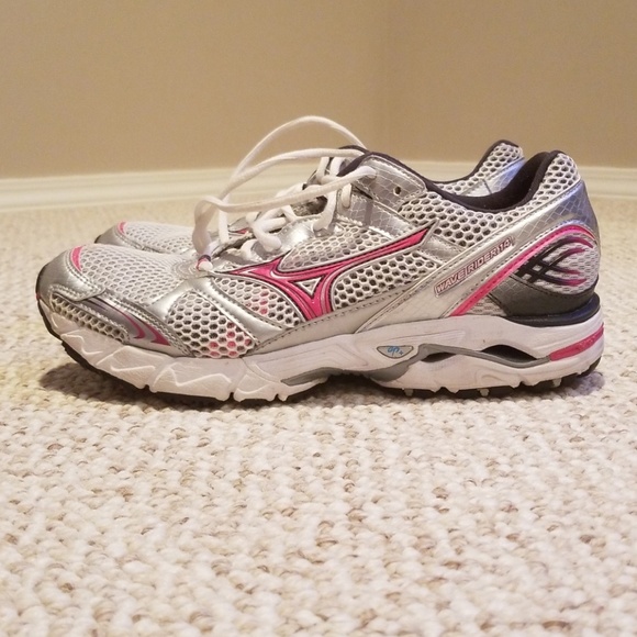 mizuno wave rider 14 pink